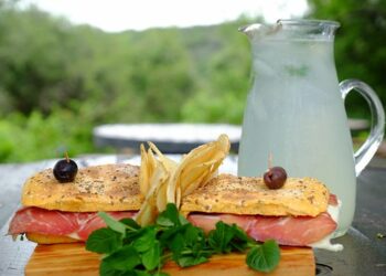 Viajando por Sierras Chicas a través de sus sabores: cinco lugares para comer rodeado de aire puro