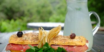 Viajando por Sierras Chicas a través de sus sabores: cinco lugares para comer rodeado de aire puro