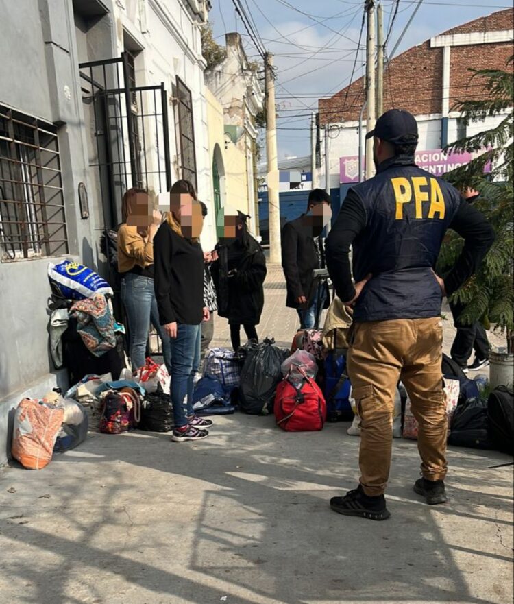 Rescatan a 22 personas vícitmas de trata