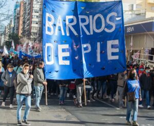 En Córdoba también marcharon contra el ajuste y por un bono de emergencia