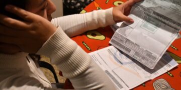 El Defensor del Pueblo brinda asistencia para completar el formulario para mantener el subsidio