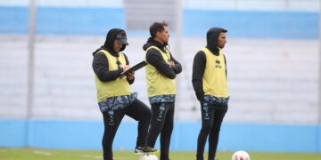 Enfrentan a los mendocinos