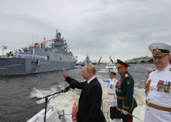 Putin sumará un nuevo misil hipersónico en su flota naval