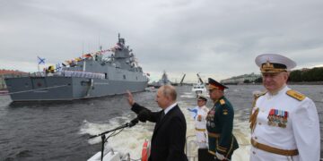 Putin sumará un nuevo misil hipersónico en su flota naval
