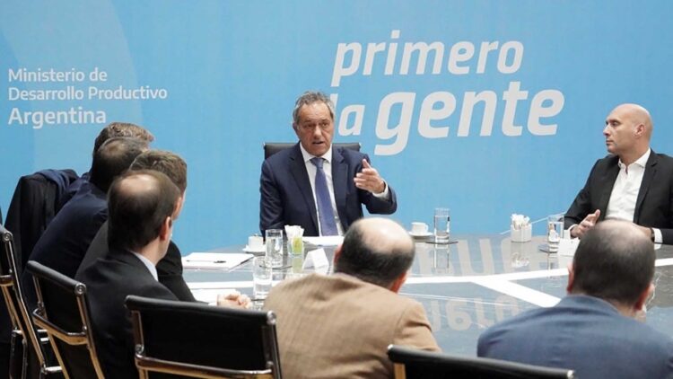Scioli encabeza reuniones en busca de estabilizar los precios