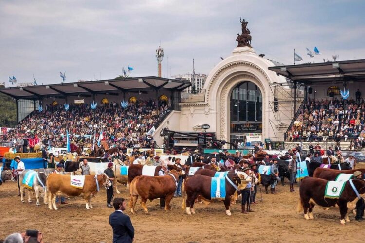 Los movimientos oficialistas ratifican la marcha a la Rural