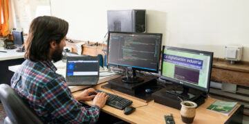 Una pyme cordobesa exporta sistemas de mantenimiento 4.0 al mercado europeo y asiático