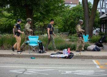 Tiroteo masivo en el Día de la Independencia