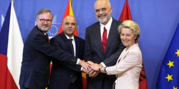 Tras años de espera y ausencia, la UE busca a los Balcanes