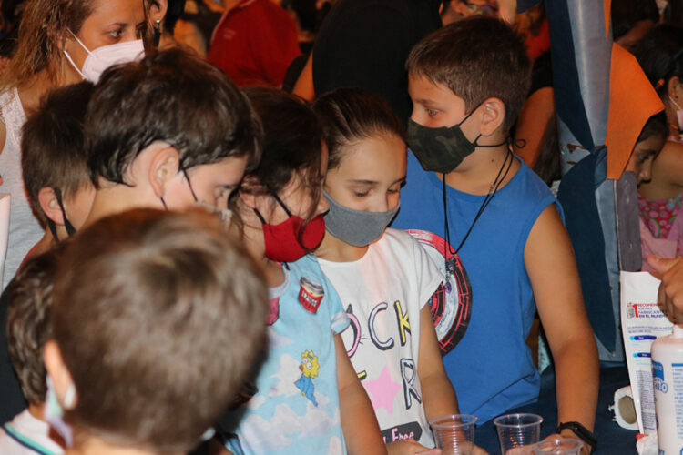 Ciencias Químicas lanza su grilla de actividades para las vacaciones