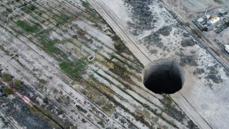 Investigan la aparición de un misterioso agujero gigante en el norte de Chile