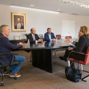 El socialismo apoyó a Schiaretti en la construcción de una alternativa El socialismo apoyó a Schiaretti en la construcción de una alternativa