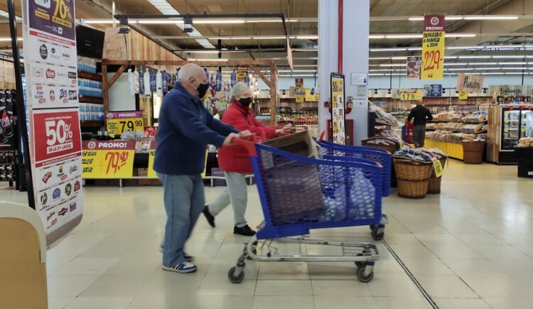 Expectativa por el costo de la canasta básica de julio, tras el duro dato de inflación