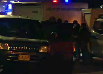 Encuentran cuatro cadáveres embolsados en un auto en Bogotá