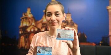 Reimprimieron la licencia de Florencia y quitan los términos estigmatizantes en los carnés de conducir
