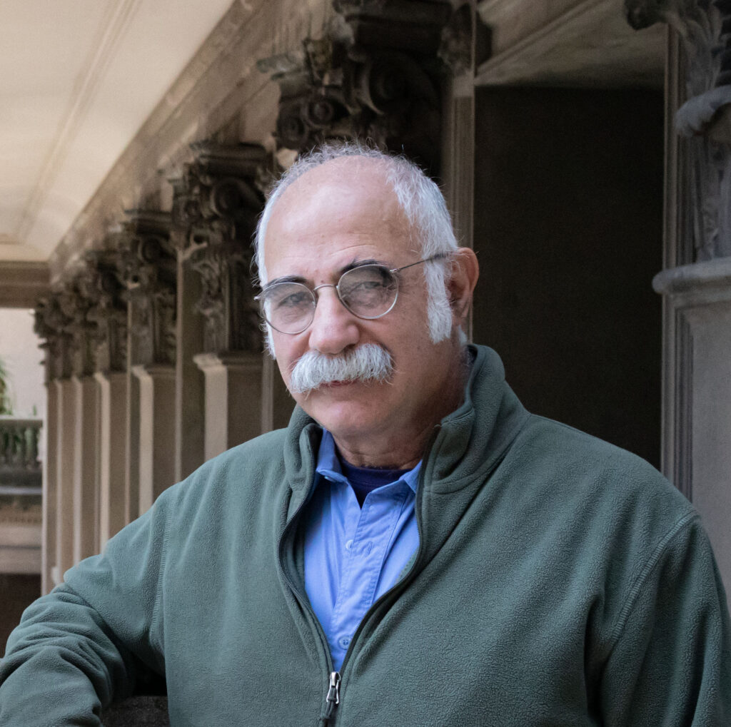 Llega a Córdoba el pianista Leo Maslíah