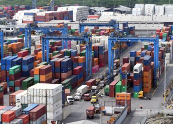 Comenzó el intercambio de información con EE.UU. para detectar maniobras de sobrefacturación