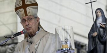 El Cardenal Poli pidió “actitudes solidarias” para “reconstruir” el país y advirtió por la “inflación asfixiante”