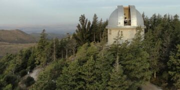 Se proyectará el documental “Testigos del universo” en la UNC