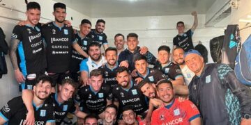 Racing ganó y recuperó la cima del torneo