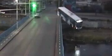 Fue detenido el conductor que chocó al colectivo y confirman que estaba alcoholizado