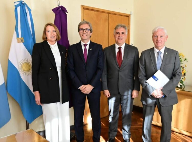 Jhon Boretto asumió como nuevo rector de la Universidad Nacional de Córdoba