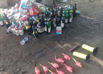 Detienen a un micro con hinchas de Rosario Central y secuestran una pistola al chofer