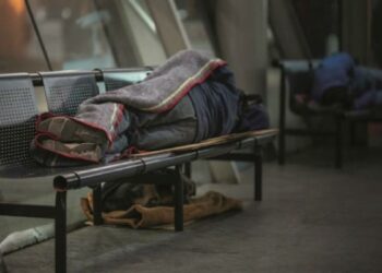 Un informe reveló cómo se vive la situación de calle en Córdoba: 40 personas duermen a la intemperie