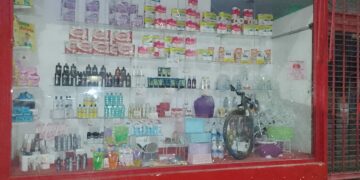 Dos menores aprehendidos por dañar una vidriera en barrio San Vicente