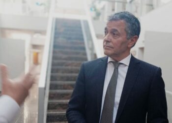 El fiscal descartó la hipótesis de vacunas vencidas o medicamentos asociados a las muertes