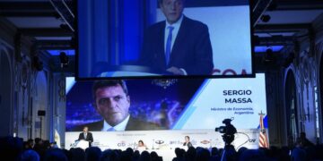 Sergio Massa afirmó que es necesario «mejorar la distribución del ingreso»