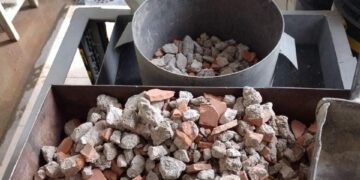 Tres proyectos transforman escombros en materiales reciclados en la ciudad