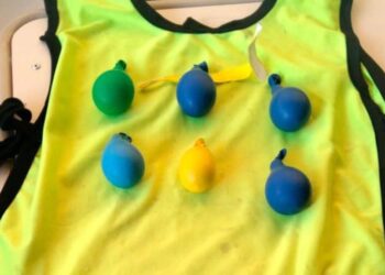 Una insólita ocurrencia de un vendedor cordobés para ofrecer fernet en el partido Talleres-Racing