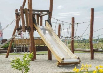 Deberán indemnizar a una estudiante que sufrió una fractura durante su viaje de egresados