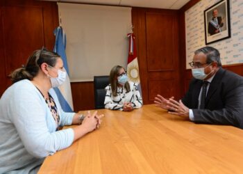 Barbás designó a las nuevas autoridades del Hospital Materno Neonatal