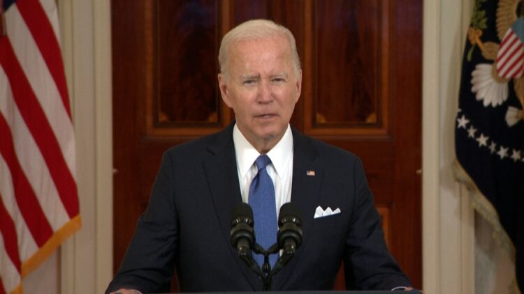 Biden intenta garantizar el acceso al aborto