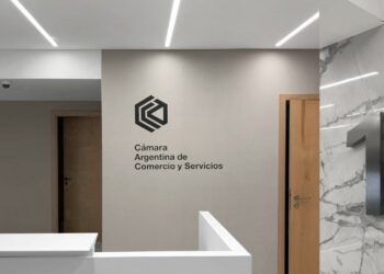 La Cámara de Comercio se sumó al reclamo hacia el Gobierno por el anticipo de Ganancias