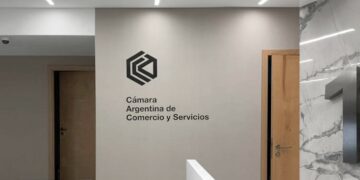 La Cámara de Comercio se sumó al reclamo hacia el Gobierno por el anticipo de Ganancias