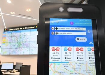 Se presentó la app para saber la ubicación de los colectivos