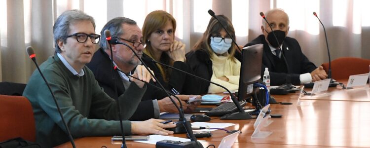 El flamante rector Jhon Boretto debutó en las sesiones del Consejo Superior.