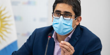 Cardozo renunció al Ministerio de Salud y lo reemplazará Barbás