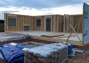 Investigan una presunta estafa en ventas de casas prefabricadas