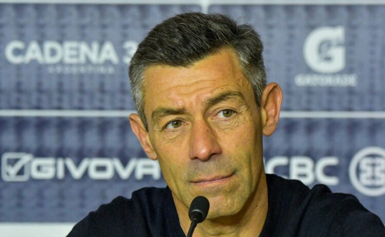 Con la cabeza en Vélez
