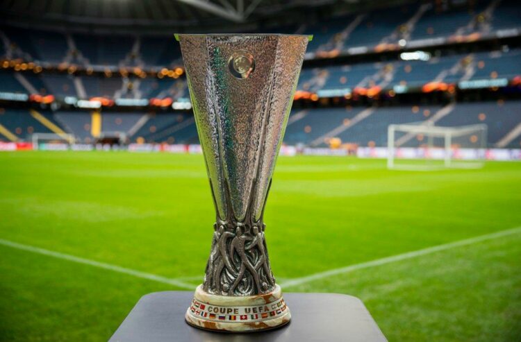 Sorteo Europa League: grupos accesibles para la Roma, con Dybala, y el Mánchester United, con Martínez,