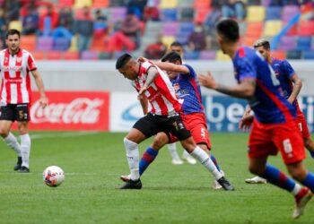 Instituto empató y se colocó como único escolta de Belgrano