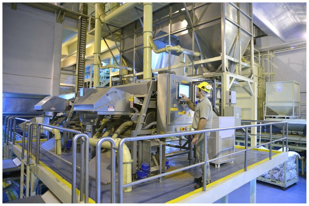 Industriales y ruralistas piden que la dirigencia política priorice la resolución de los problemas económicos
