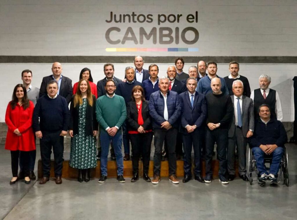 JxC pidió que "se cuide y proteja" a los jueces y fiscales "ante cualquier intento de desestabilización"