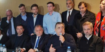 Juntos por el Cambio reclamó la renuncia del ministro Cardozo por la muerte de recién nacidos