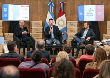 Unos 8.000 libros para bibliotecas