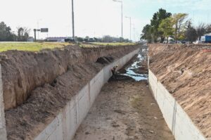 Avanzan con una obra de desagüe clave para Villa El Libertador